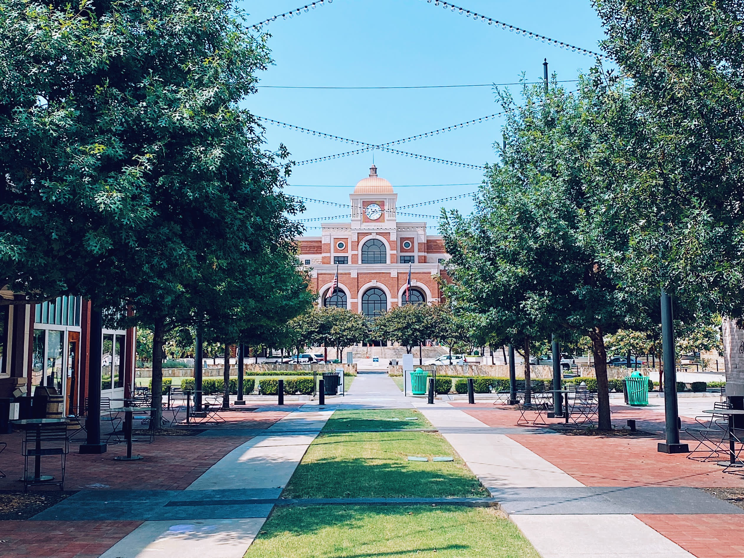 Commercial cleaning in Lewisville, TX